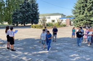 Photo 5278522130159499345 Y