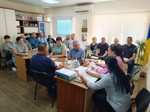 Photo 5298489231255142009 Y