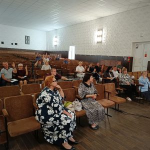 Photo 5337326623353075484 Y