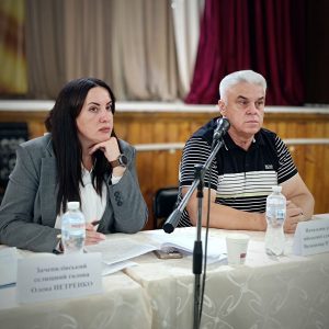 Photo 5337326623353075496 Y