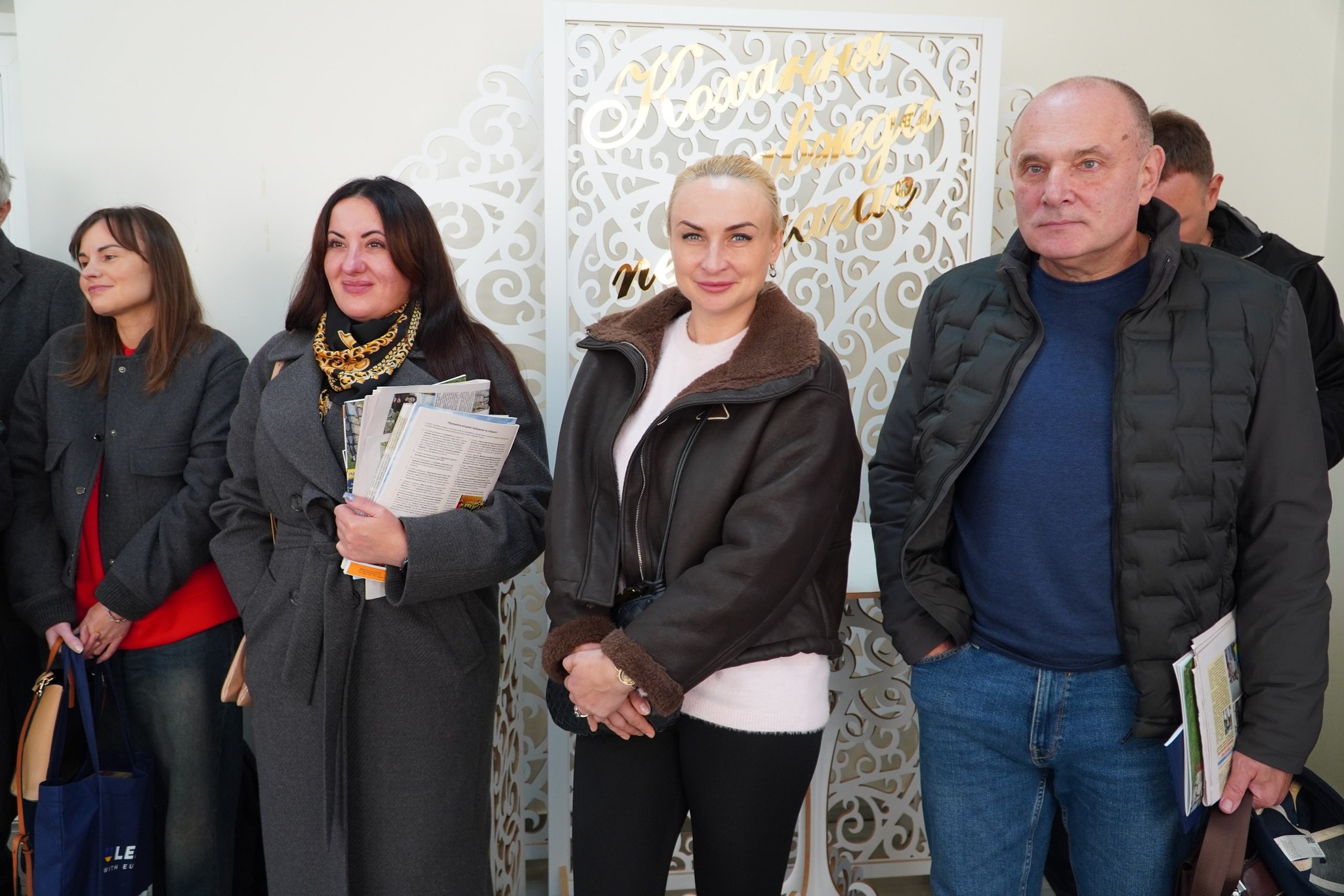 571126328 1367056281471402 1867832021559723201 N