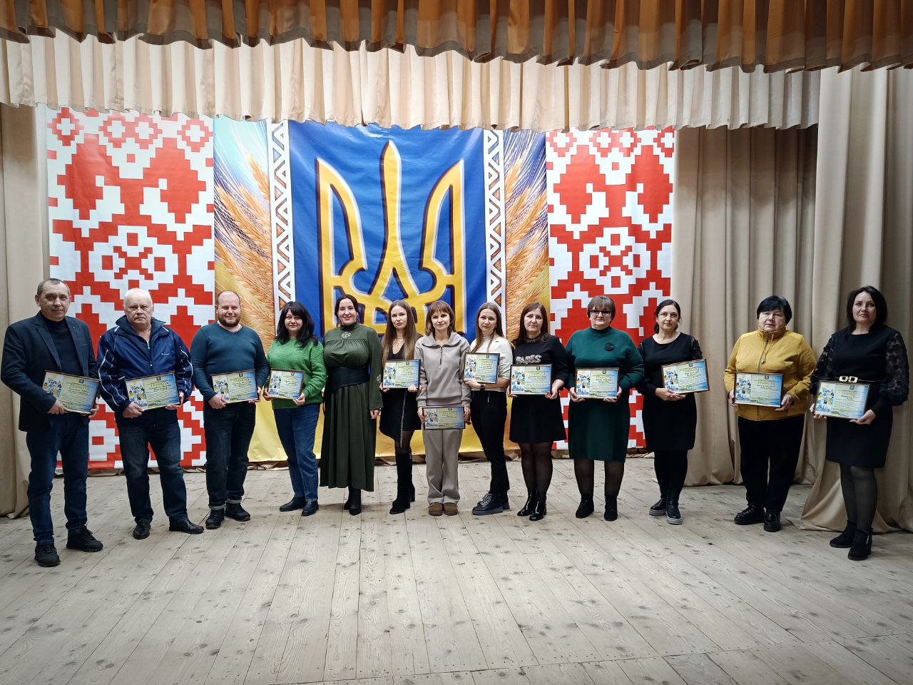 Photo 5303262060911202561 Y