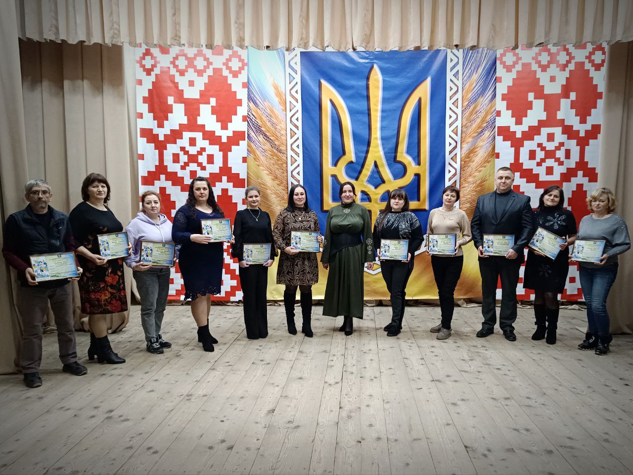 Photo 5303262060911202564 Y