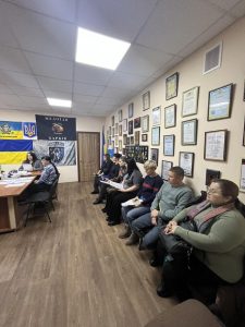 Photo 5341685254953046576 Y