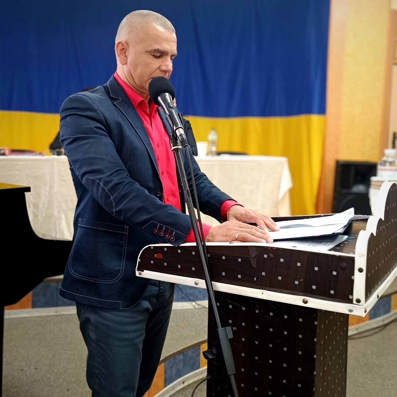 Photo 5341371726635406078 Y